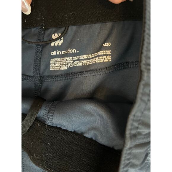 Mens pants- bundle of‎ 3. Small to medium old navy, all in motion mutual weave - Picture 5 of 7